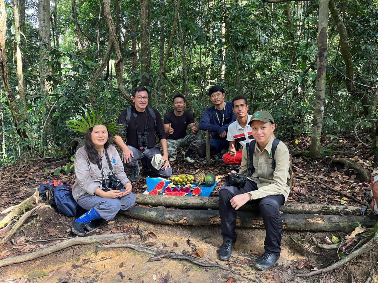 Pongo Guest House & Jungle Trekking บูกิตลาวัง ภายนอก รูปภาพ