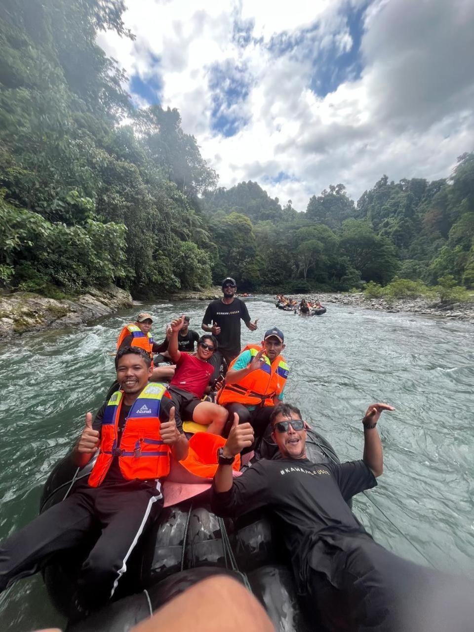 Pongo Guest House & Jungle Trekking บูกิตลาวัง ภายนอก รูปภาพ